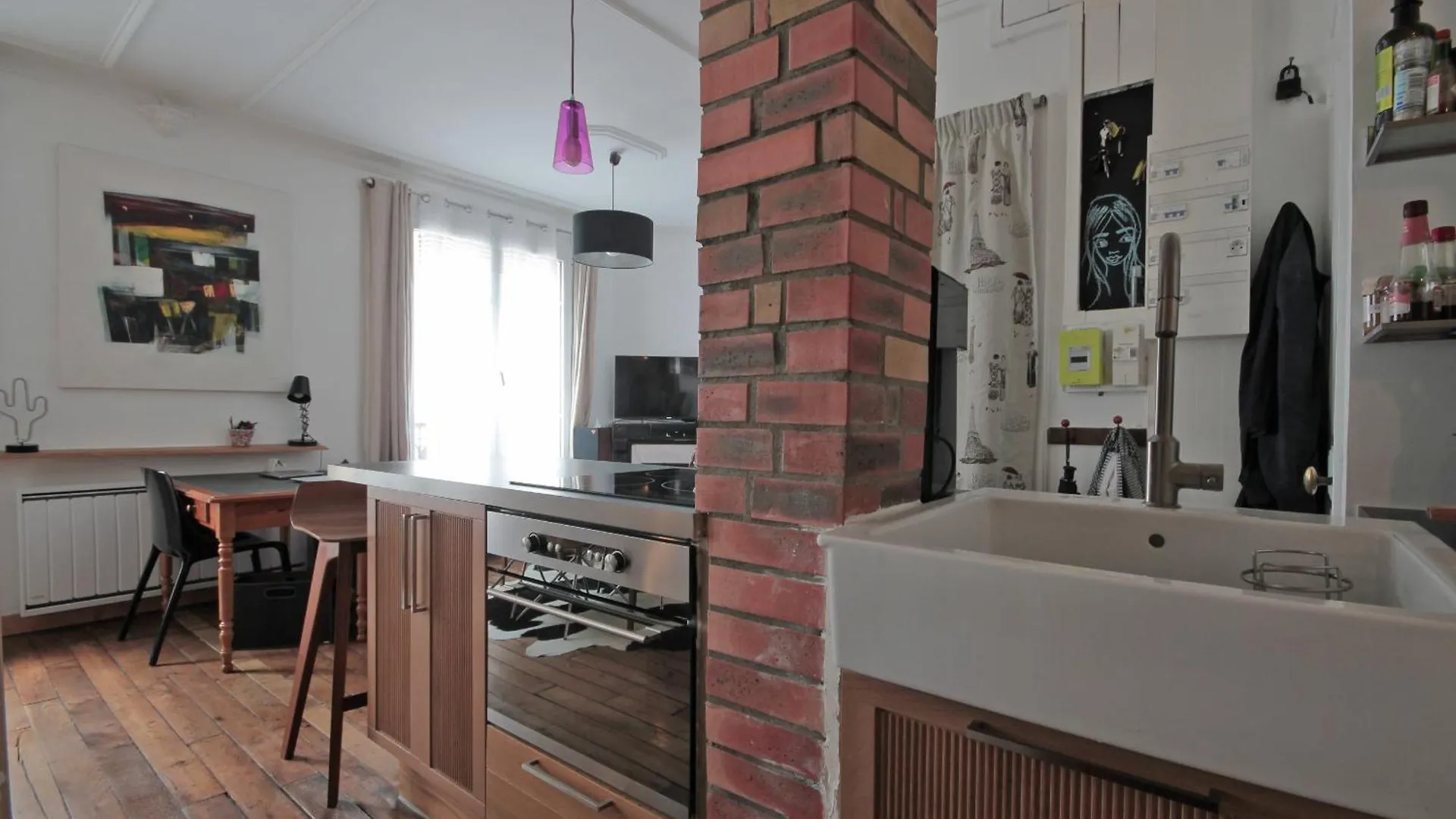 2 Pieces De Charme Montmartre Apartment Paris