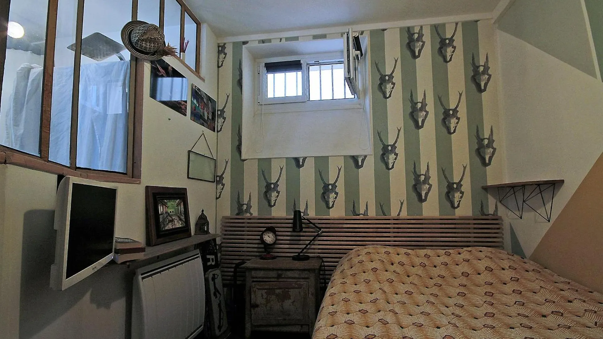 2 Pieces De Charme Montmartre Apartment Paris France